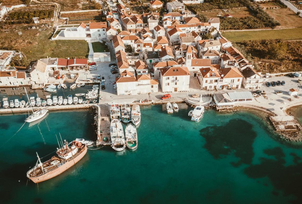 Apartment More Trogir