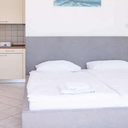 Apartments More Trogir Room photo