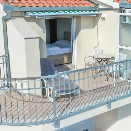 Apartments More Trogir Room photo