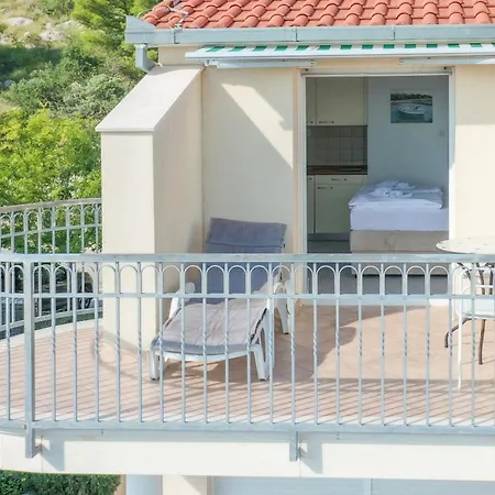 Apartments More Trogir Room photo