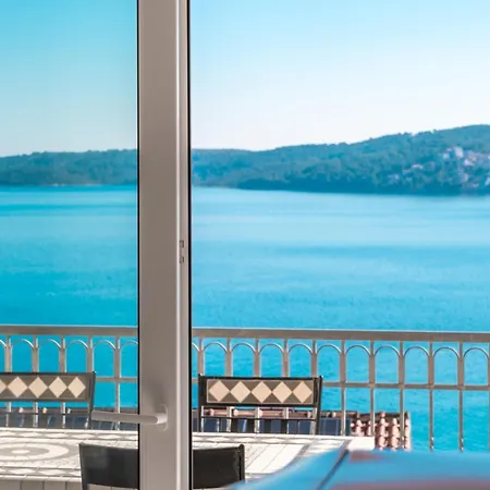 Apartments More Trogir Room photo