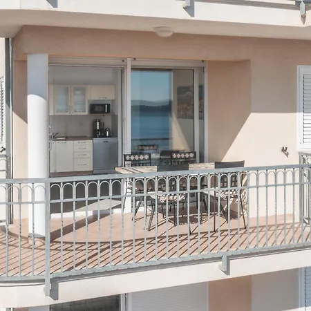 Apartments More Trogir Room photo