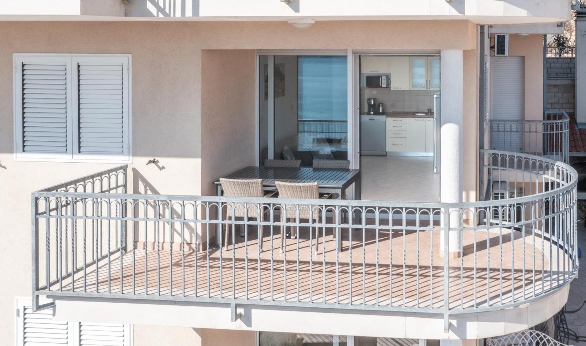 More Apartment