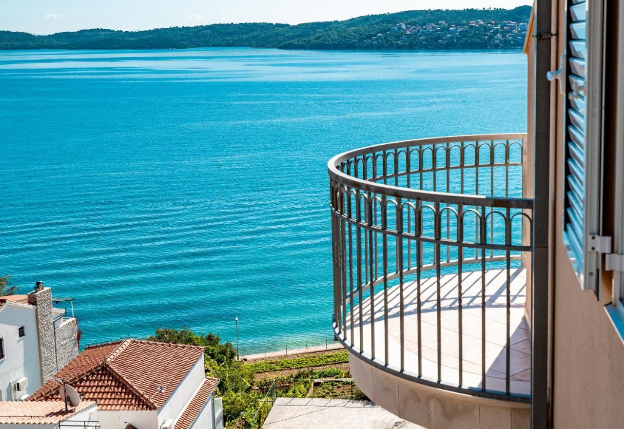 Apartment More Trogir